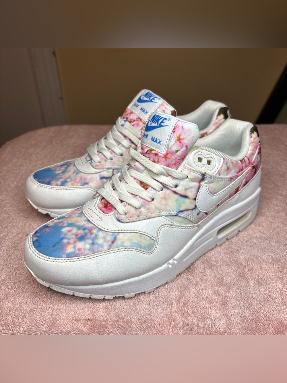 Nike Air Max 1 Cherry Blossom Shoes Womens Size 7.5 Floral Sneakers 528898-102